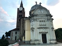 Die Kirche "Santuario della Madre della Divina Grazia" in Pinerolo.