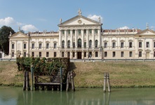 Die prunkvolle venezianische Villa Pisani in Stra.