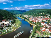 Wunderschöne Luftaufnahme der Weser.