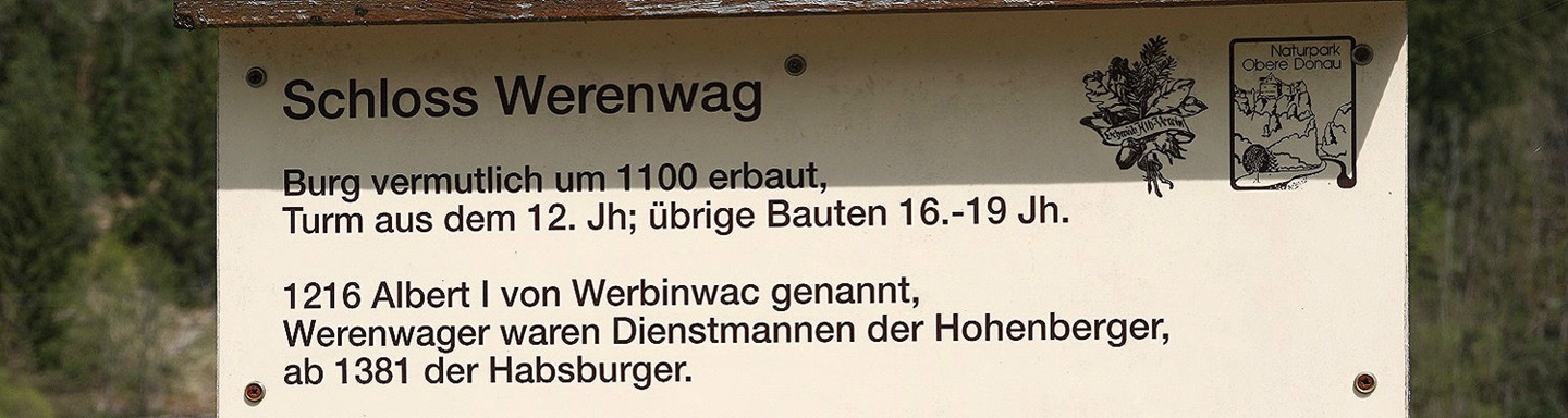 Infotafel über das Schloss Werenwag in Langenbrunn