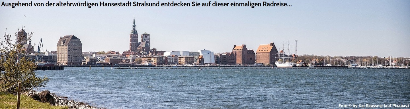 Skyline mit Meer von Stralsund von Altefähr aus gesehen