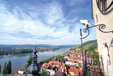 Schöner Blick über Krems und die Donau.