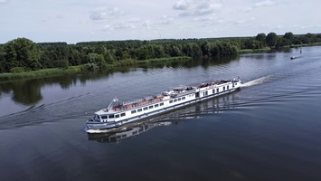 Die MS De Holland auf Fahrt