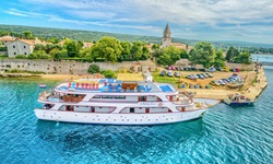 Die Andela Lora in der Kvarner Bucht.