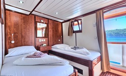 2-Bett-Kabine über Deck der Andela Lora.
