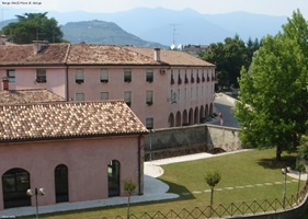 Blick auf Borgo Stolfi in Pieve di Soligo in der Provinz Treviso