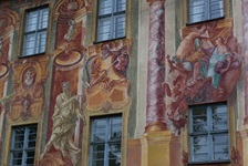 Detailbild von alter Hausmalerei in Bamberg