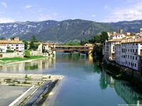 Blick auf Bassano del Grappa bei der Radreise von den Dolomiten nach Venedig