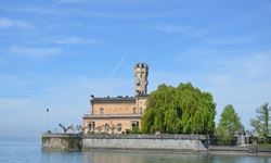 Das Schloss Montofort am Bodensee in Langenargen