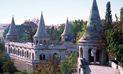Blick auf die Fischerbastei in Budapest.