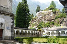Im Innenhof des Klosters San Lorenzo in Chiavenna.