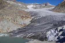 Der imposante Rhonegletscher, aus dem die Rhone entspringt.