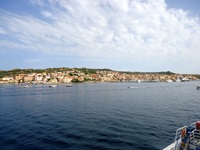 Ein verträumter Küstenort im Nordosten Sardiniens.