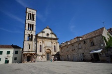 Die Kathedrale St. Stephan in Hvar Stadt.