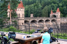 Blick auf die Talsperre Königreichwald am Oberlauf der Elbe