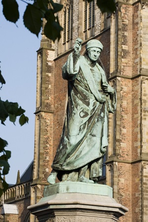 Die Skulptur von Laurens Janszoon Coster in Haarlem