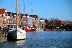 Blick auf den Hafen in Hoorn in Holland