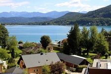 Blick zum Wörthersee von Klagenfurt aus