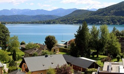 Blick zum Wörthersee von Klagenfurt aus