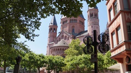 Wunderschöner Blick auf den Mainzer Dom.