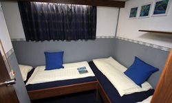 Zwei-Bett Kabine auf dem Oberdeck mit getrennten Betten auf der MS Patria
