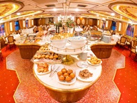 Frühstücksbuffet im Restaurant der MS Prinzessin Katharina.