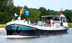 Das Schiff auf dieser Rad- und Schiffsreise auf und am Main: Die MS Allure