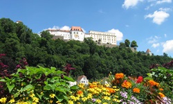 Blick hinauf zur Veste Oberhaus in Passau