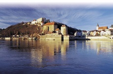 Die Drei-Flüsse-Stadt Passau von der MS Normandie aus gesehen.