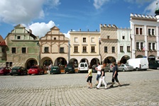 Blick auf die Rennaisance-Häuser in Telc