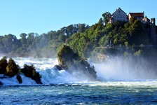 Blick auf den Rheinfall in Schaffhausen