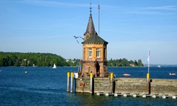 Blick auf den Hafen in Konstanz am Bodensee
