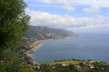 Herrlicher Blick auf die Bucht von Giardini Naxos.