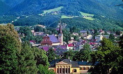 Schöner Blick auf den schon bei Kaiserin Sissi beliebten Kurort Bad Ischl.