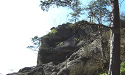 Der Obere Schlossfelsen bei Triberg.