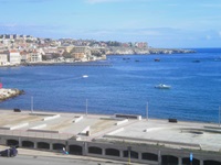 Blick von Catania auf das Ionische Meer.