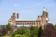 Der Dom St. Maria und St. Stephan in Speyer.