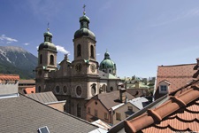 Blick auf den Innsbrucker Dom zu St. Jakob.