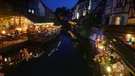 Das nächtlich beleuchtete Colmar