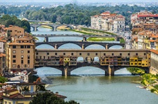 Der Ponte Vecchio - die wohl bekannteste Brücke von Florenz.