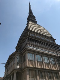 Der Mole Antonelliana gehört zu den Sehenswürdigkeiten der piemontesischen Hauptstadt Turin.