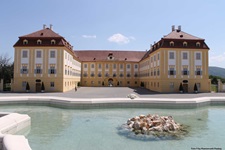 Das imposante Schloss Hof.