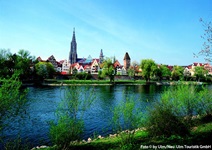 Blick über die Donau nach Ulm