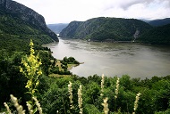 Blick über die Donau und die Umgebung im Nationalpark Djerdab, Serbien